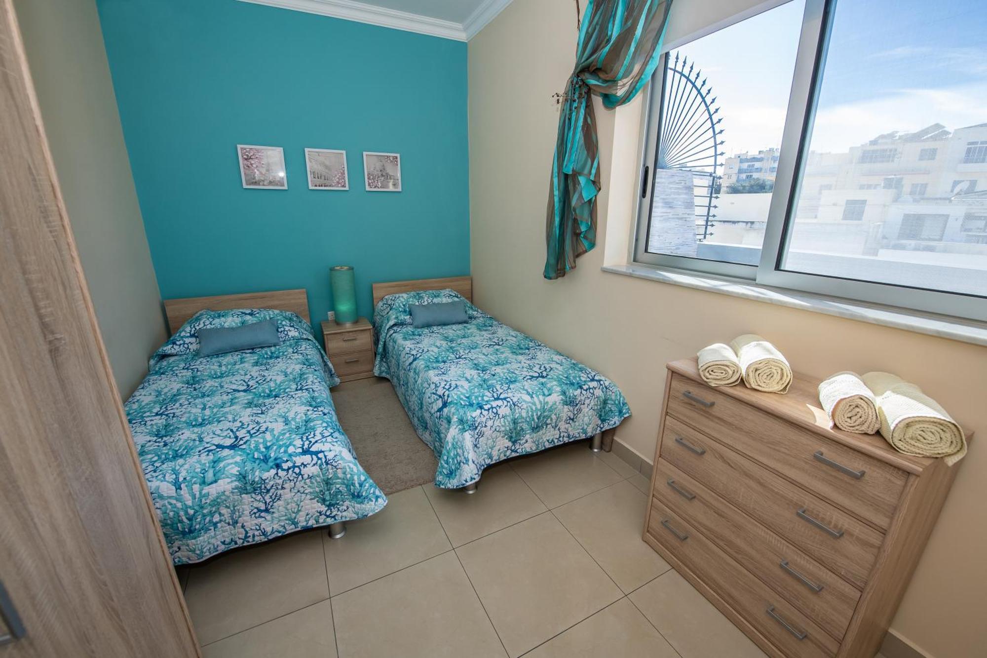 Francis Flats Modern Penthouse Mellieħa